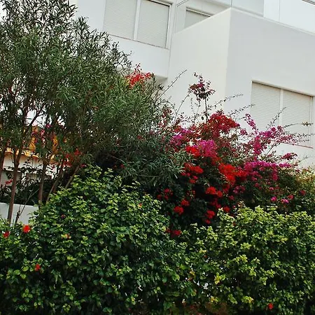 Urbanizacion Puerto Rey Apartment *